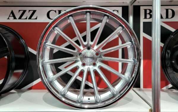 LCP12 silber chrom 9×20/10.5×20 5×112/5×120 Preis pro Stück: 549,99€/699,00€ 9×22/10.5×22 5×112 Preis pro Stück: 649,00€/749,00€ 2