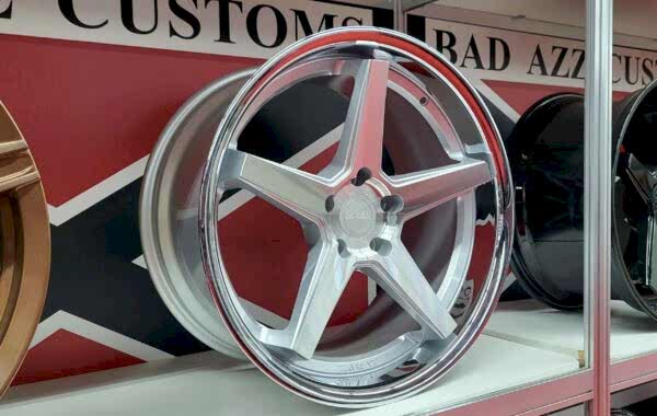 LCP13 silber chrom 9×20/10.5×20 5×112/5×114.3/5×120 Preis pro Stück: 599,00€/699,00€ 1