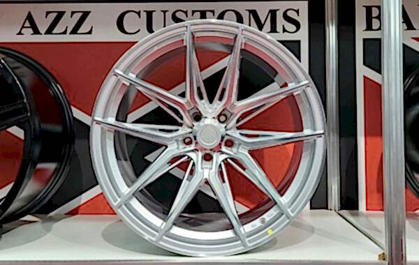 LCP3 silber 9×20/10×20/11×20, 5×112/5×114.3/5×120 Preis pro Stück: 549,99€/649,00€/749,00€ 2