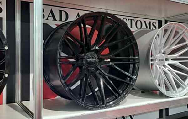 OF27 12×22 schwarz glanz 1